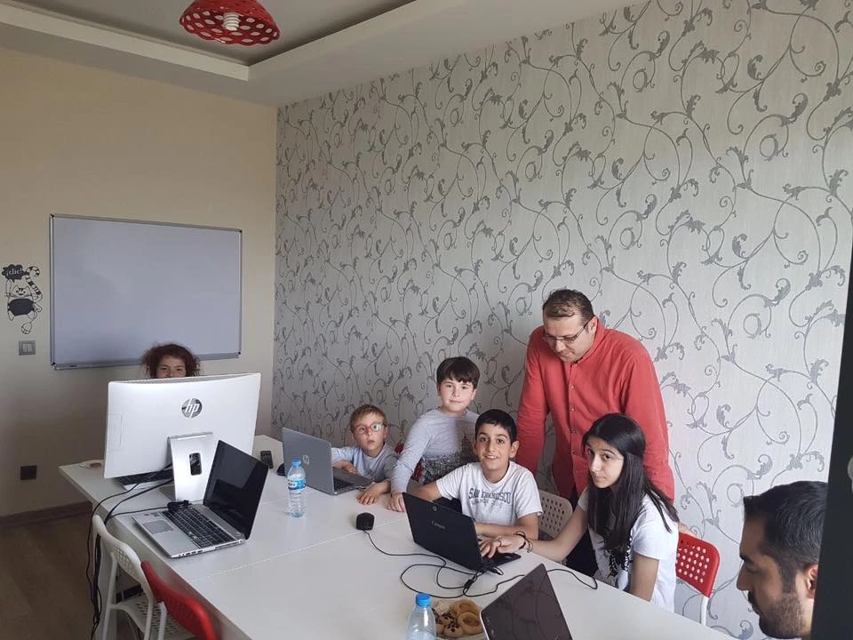 SmartTech Kids Club workshop photograph 31